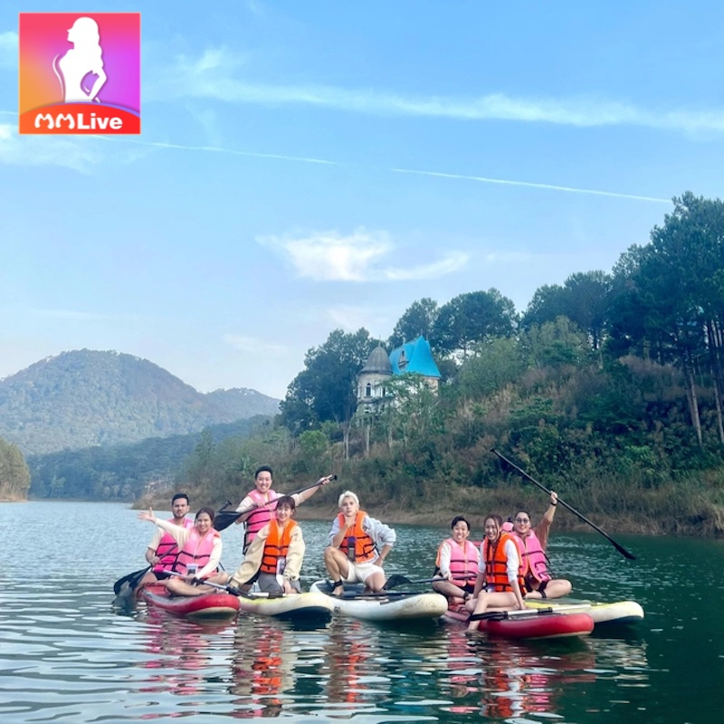em gái Trấn Thành
