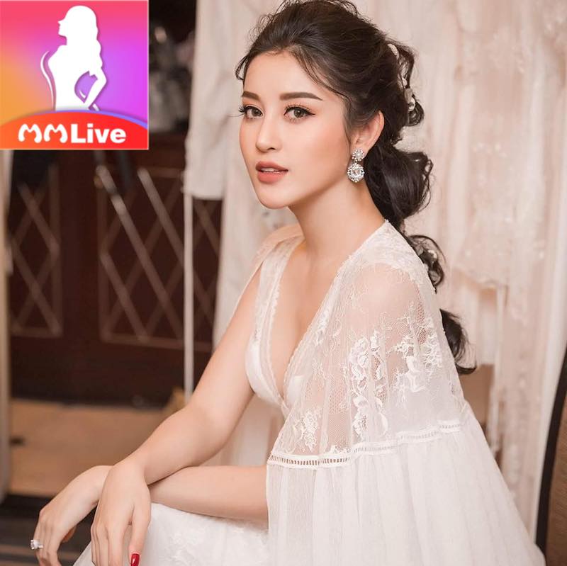 Huyền My
